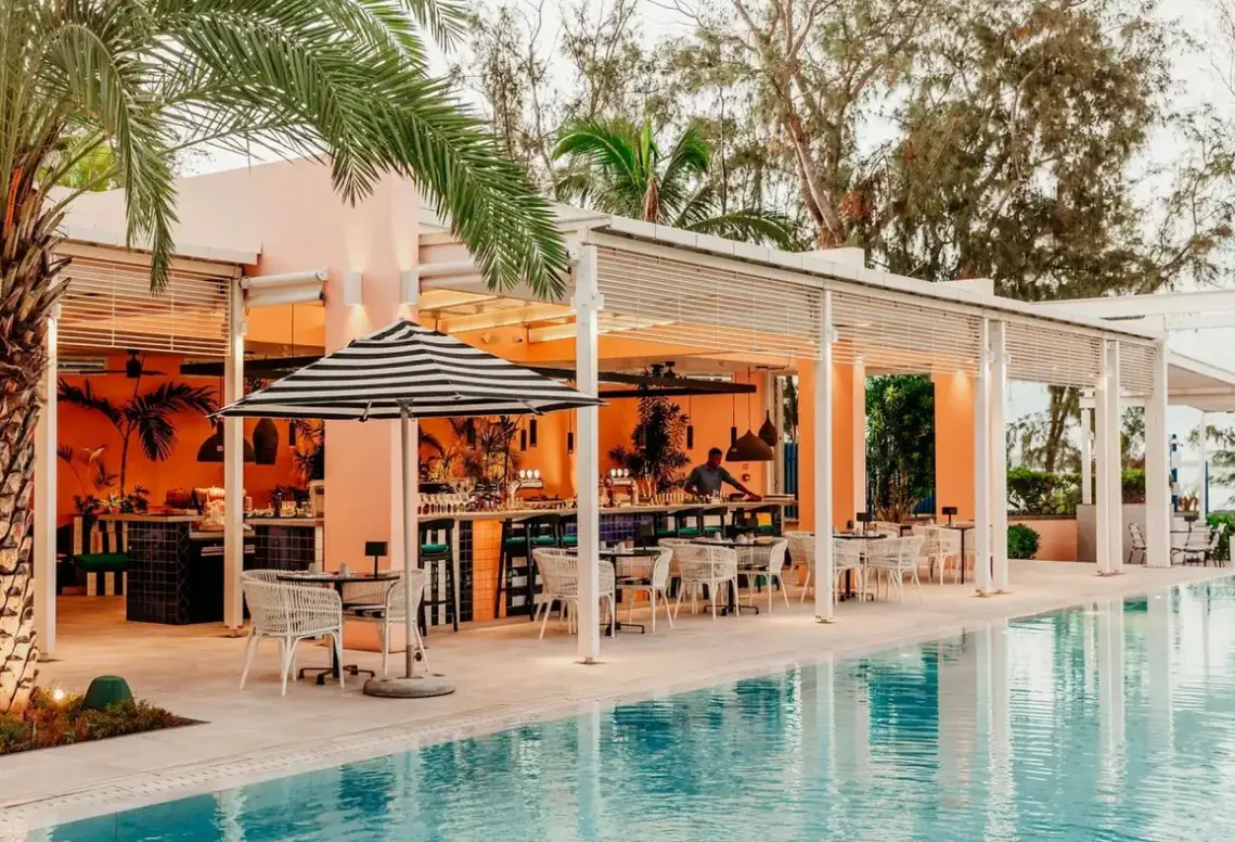 Basen w hotelu Hotel Salt of Palmar