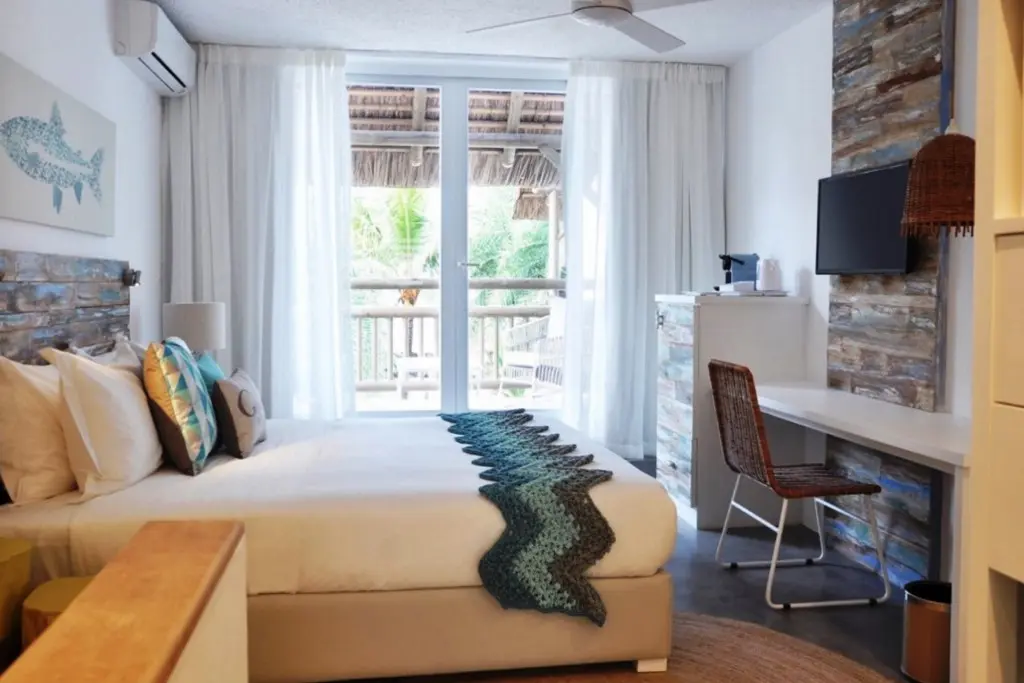 Hotel Seapoint Boutique — SEAPOINT BOUTIQUE