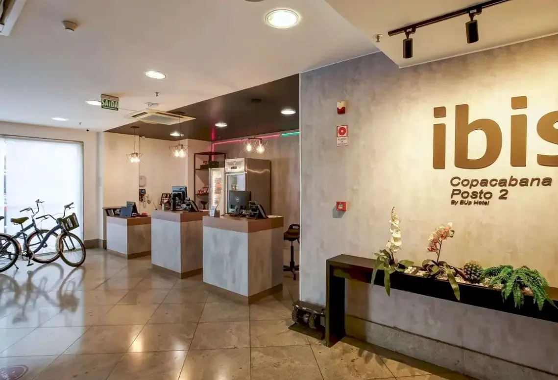 Lobby hotelu ibis Copacabana Posto 2