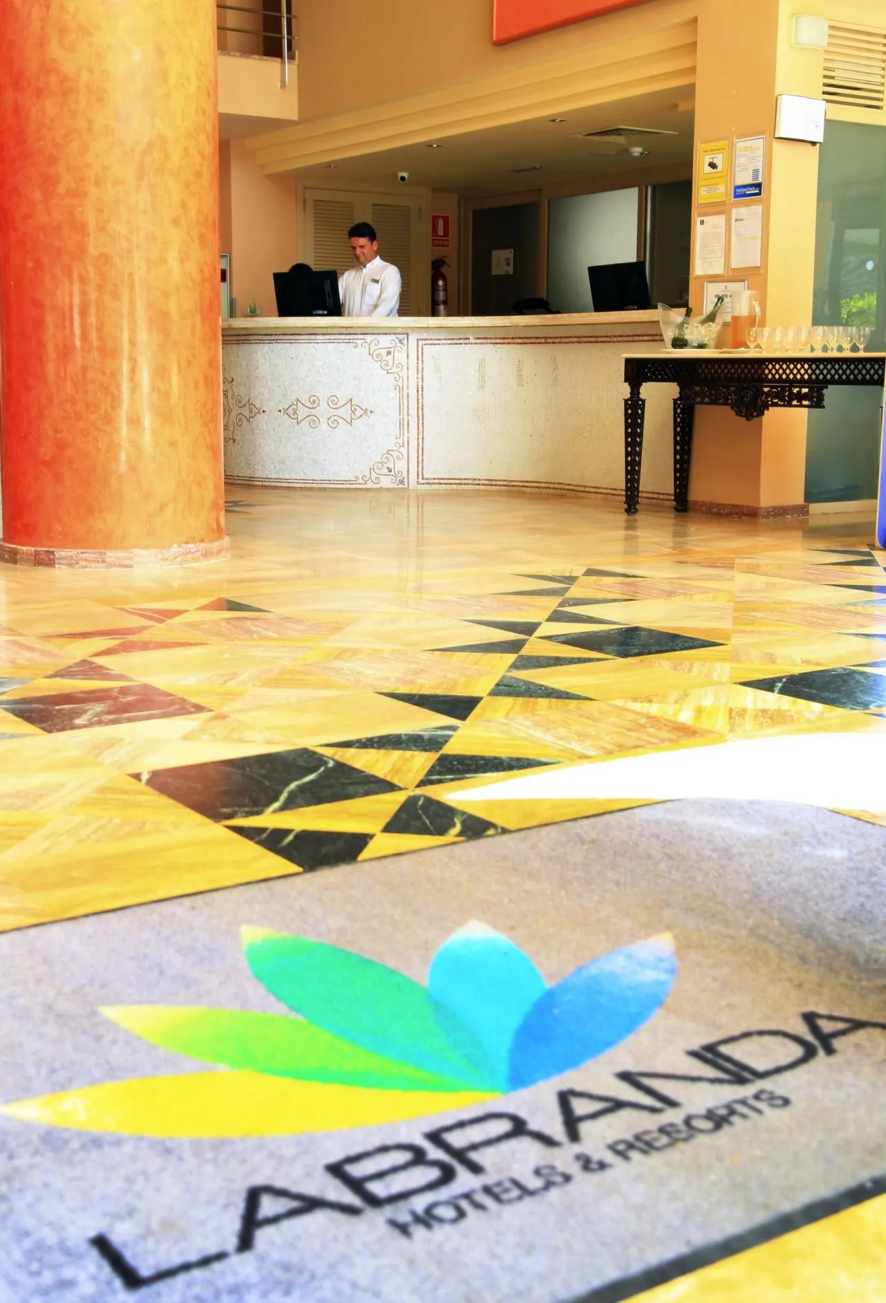 Labranda Costa Mogan — LABRANDA COSTA MOGAN