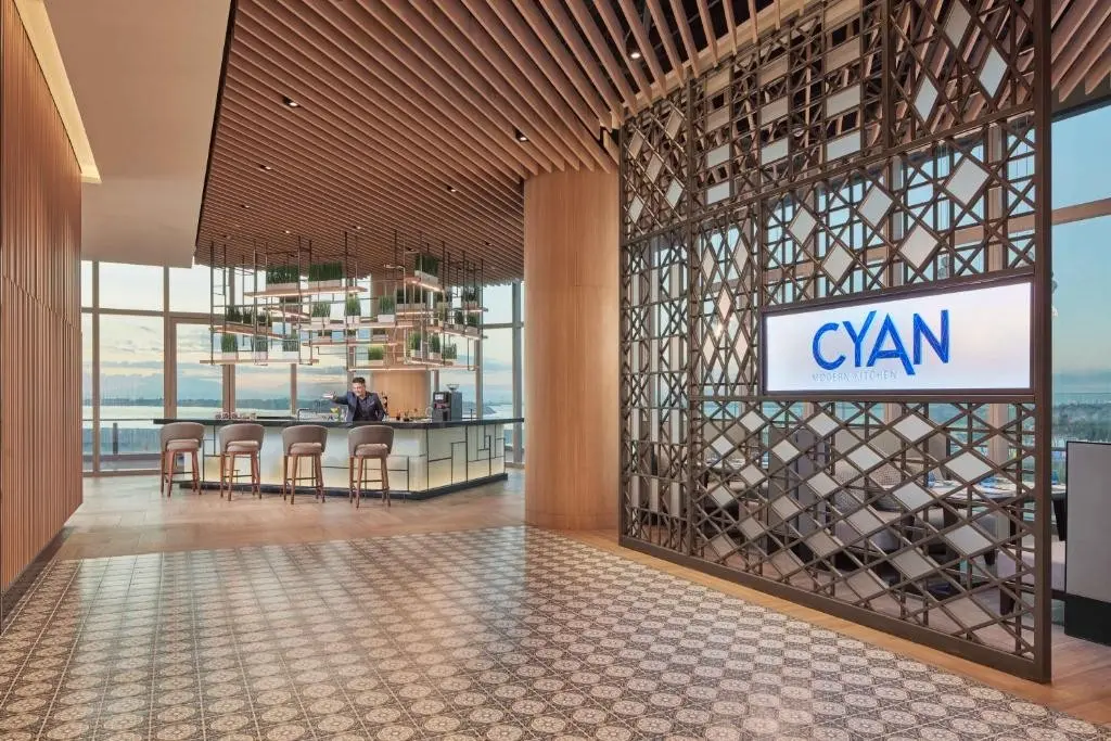 Lanson Place Moa — LANSON PLACE MOA