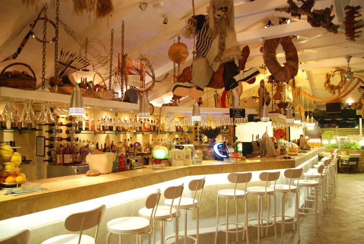 Louros Beach — LOUROS BEACH