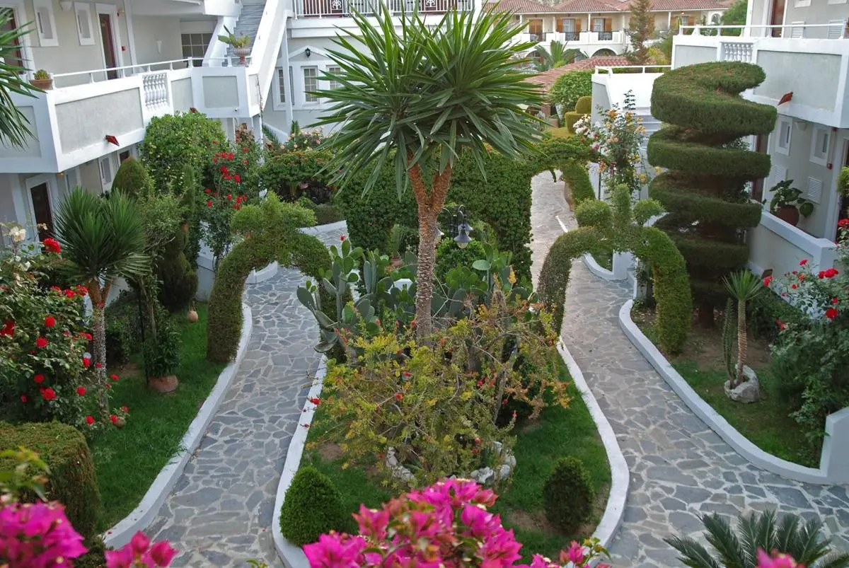 Louros Beach — LOUROS BEACH