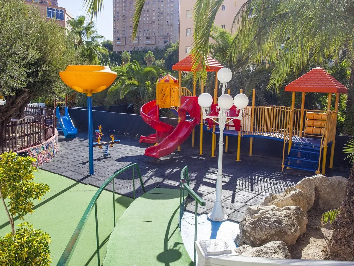 Magic Tropical Splash — MAGIC TROPICAL SPLASH