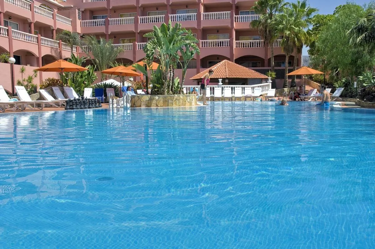 Marola Park — MAROLA PARK