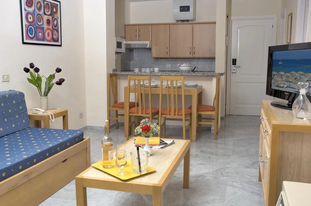 Marola Park — MAROLA PARK