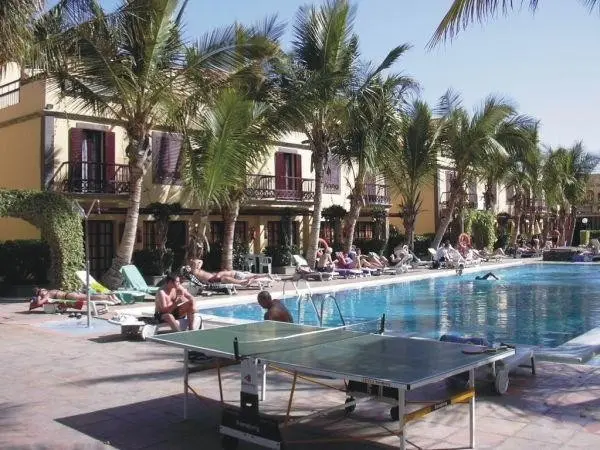 Maspalomas Oasis Club — MASPALOMAS OASIS CLUB