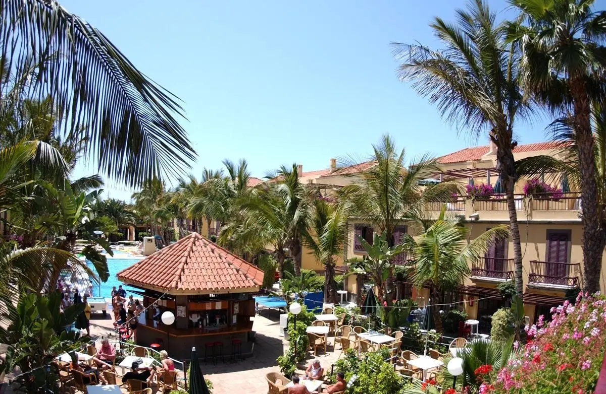 Maspalomas Oasis Club — MASPALOMAS OASIS CLUB
