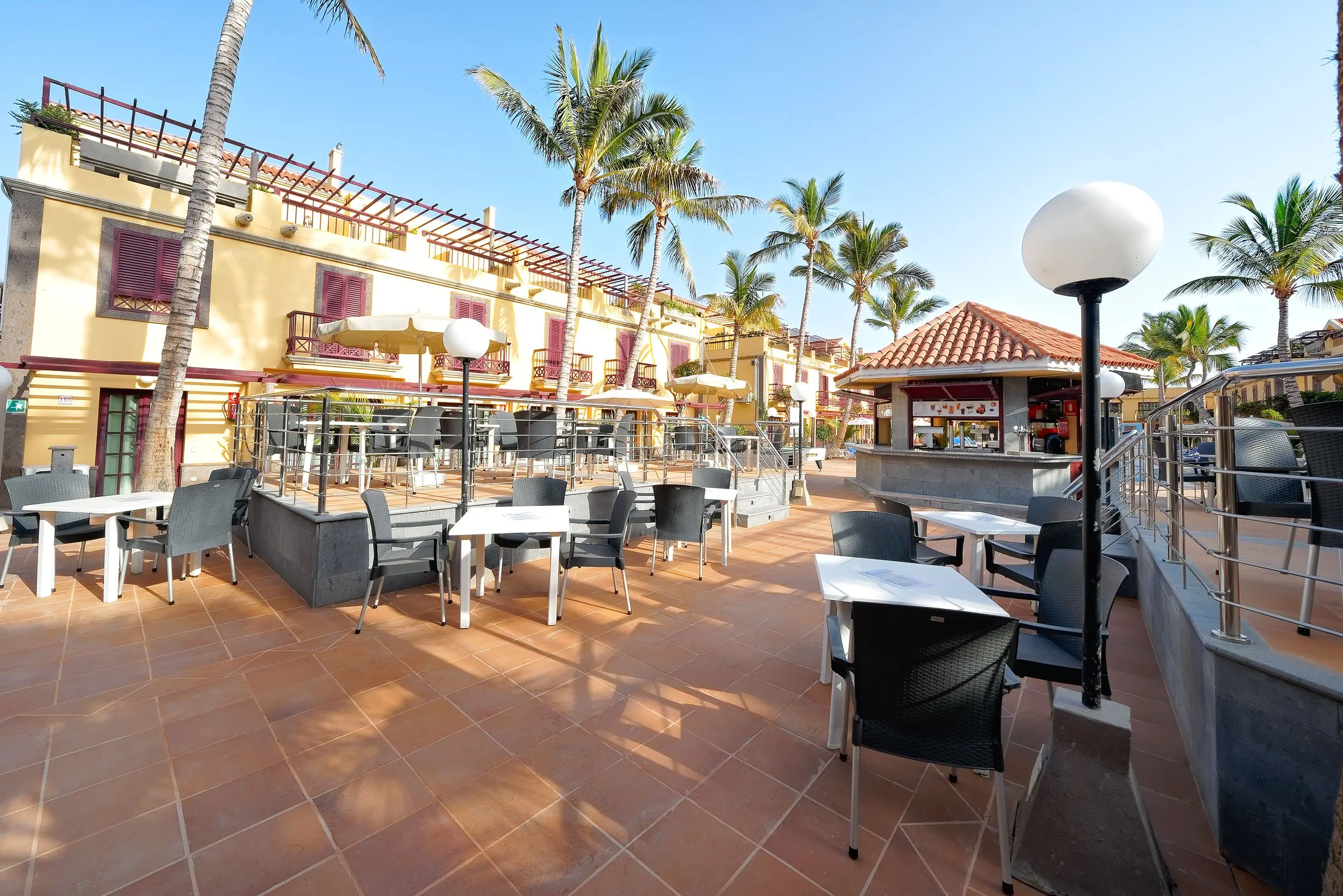 Maspalomas Oasis Club — MASPALOMAS OASIS CLUB