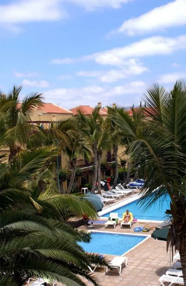 Maspalomas Oasis Club — MASPALOMAS OASIS CLUB