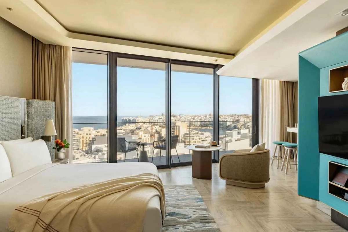 Me Malta — ME MALTA