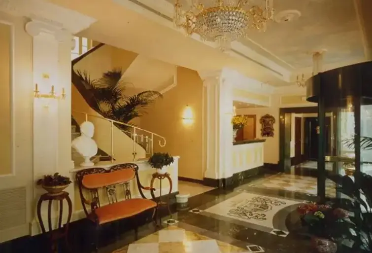 Lobby hotelu Mecenate Palace