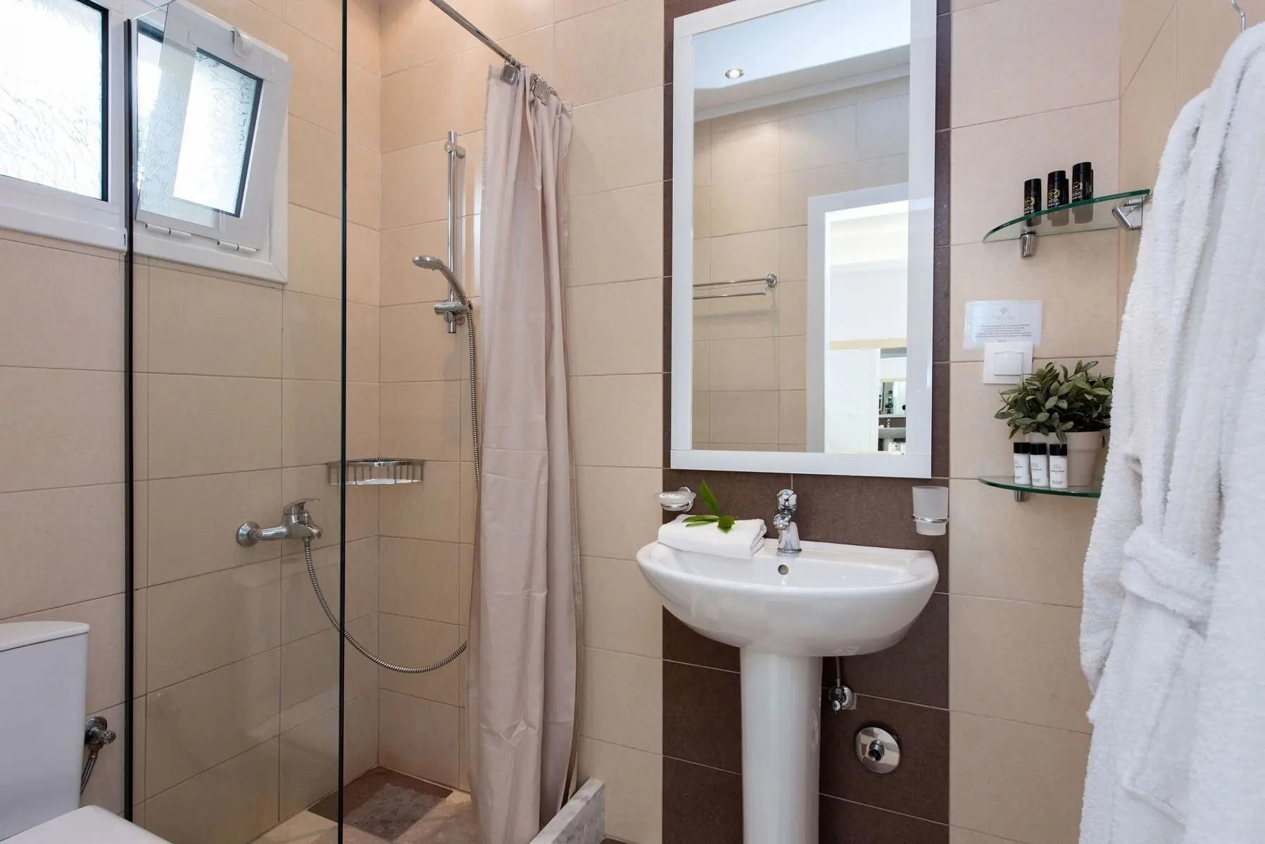 Melina Bay Boutique Hotel — MELINA BAY BOUTIQUE HOTEL