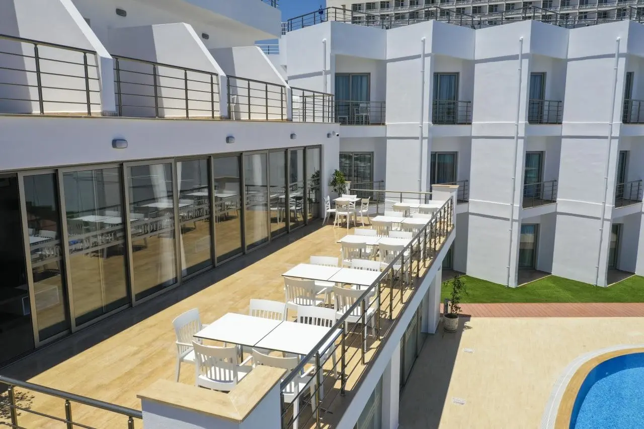 Mimoza Beach Hotel — MIMOZA BEACH HOTEL