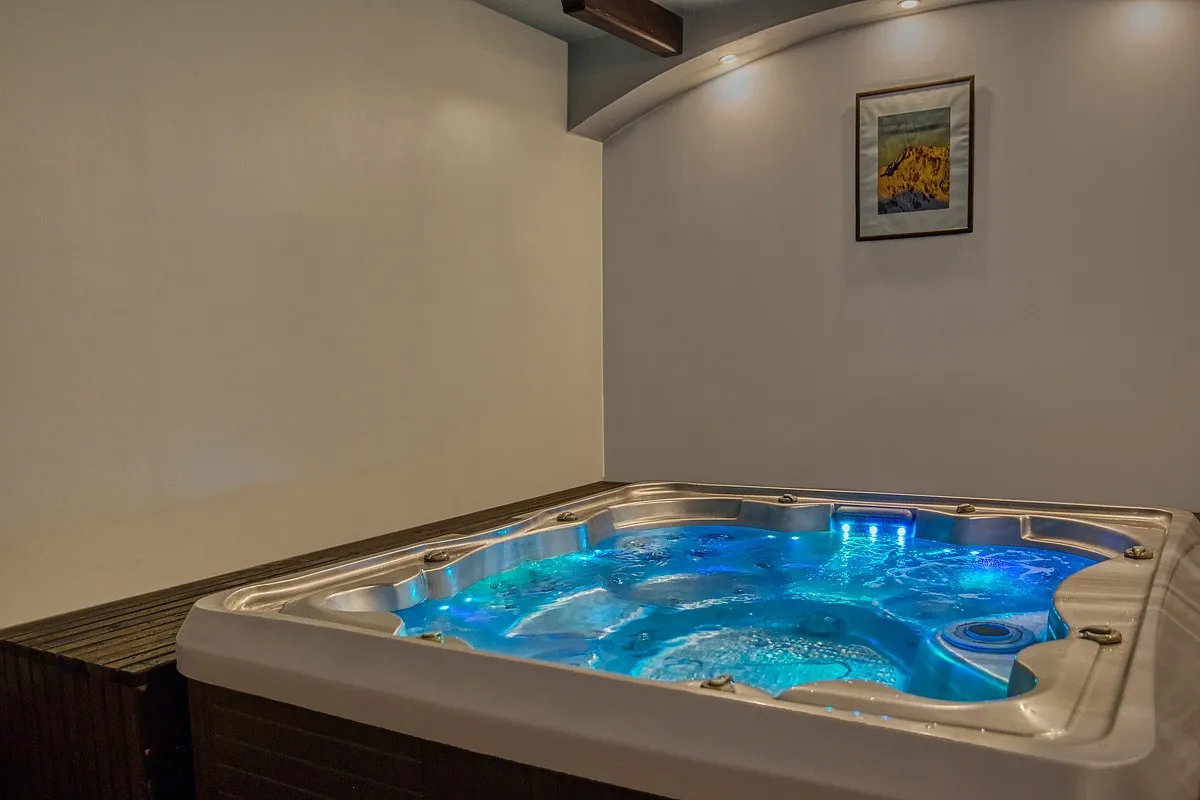 Mpm Hotel Guinness — MPM HOTEL GUINNESS