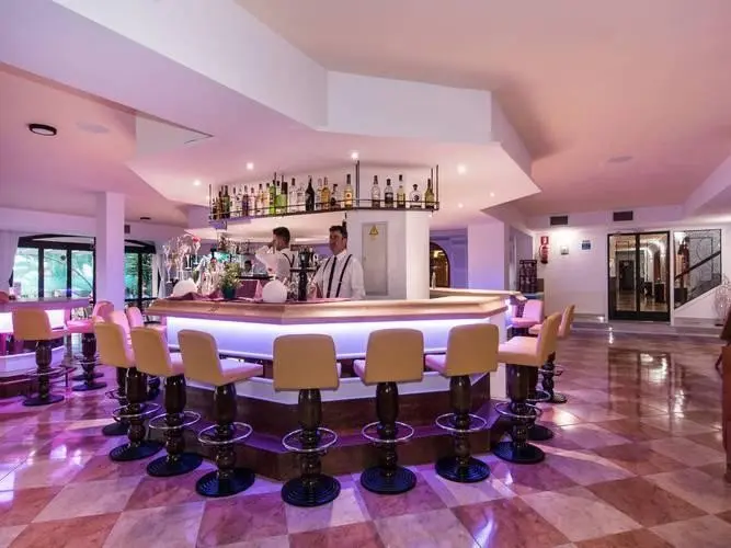 Na Taconera — NA TACONERA