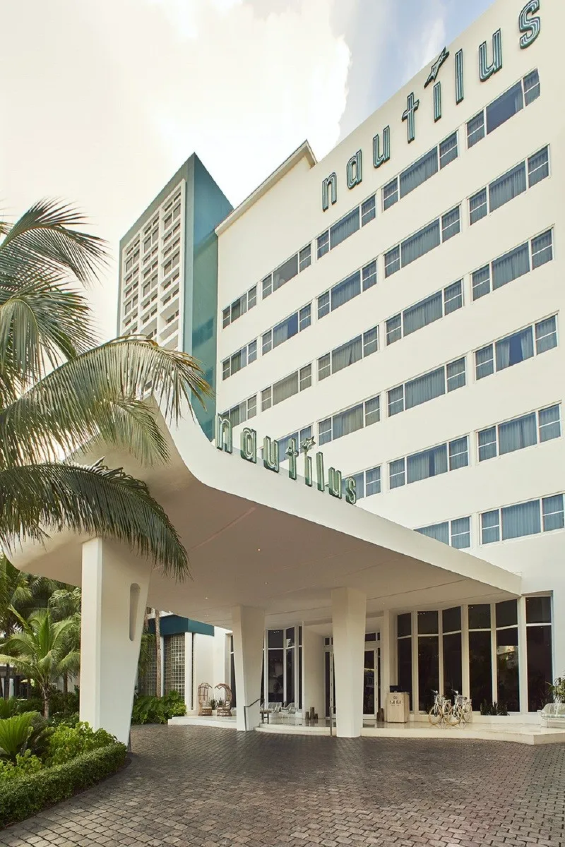 Hotel Nautilus Sonesta Miami Beach