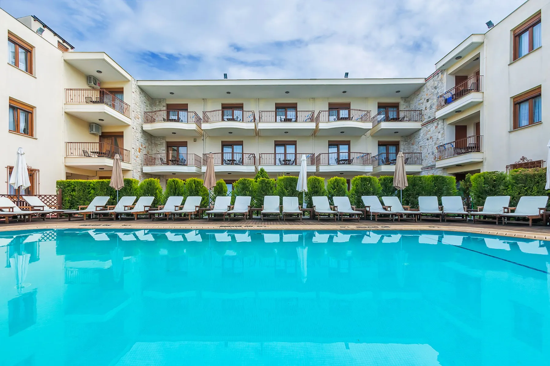 Nereides — NEREIDES