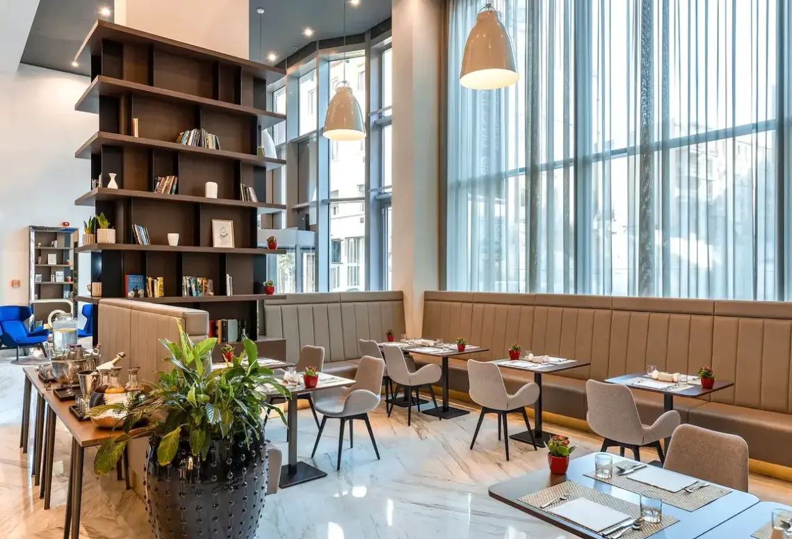 Restauracja i jedzenie w hotelu NH Collection Budapest City Center