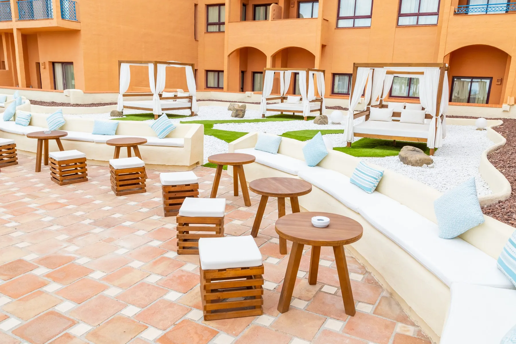 Oh Nice Caledonia — OH NICE CALEDONIA