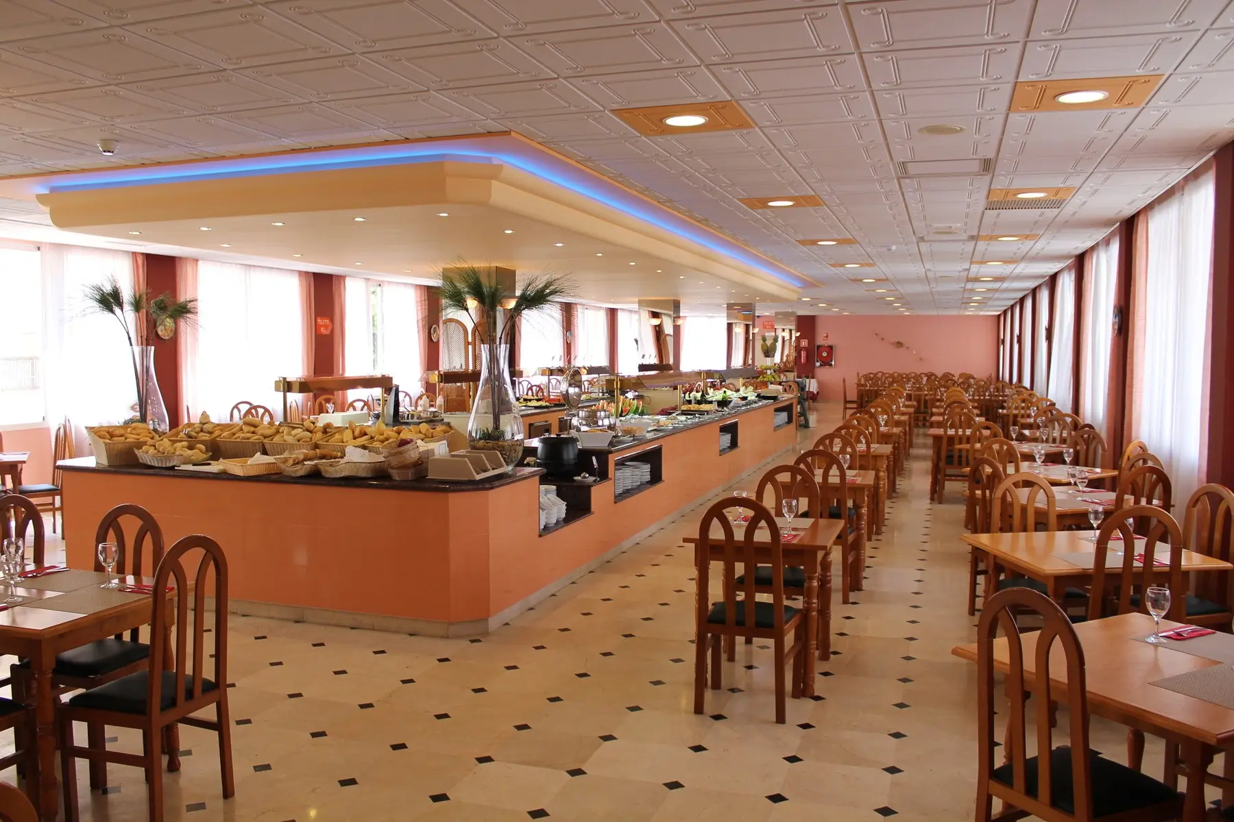 Parasol By Dorobe (Ex Parasol Garden) — PARASOL BY DOROBE (EX PARASOL GARDEN)