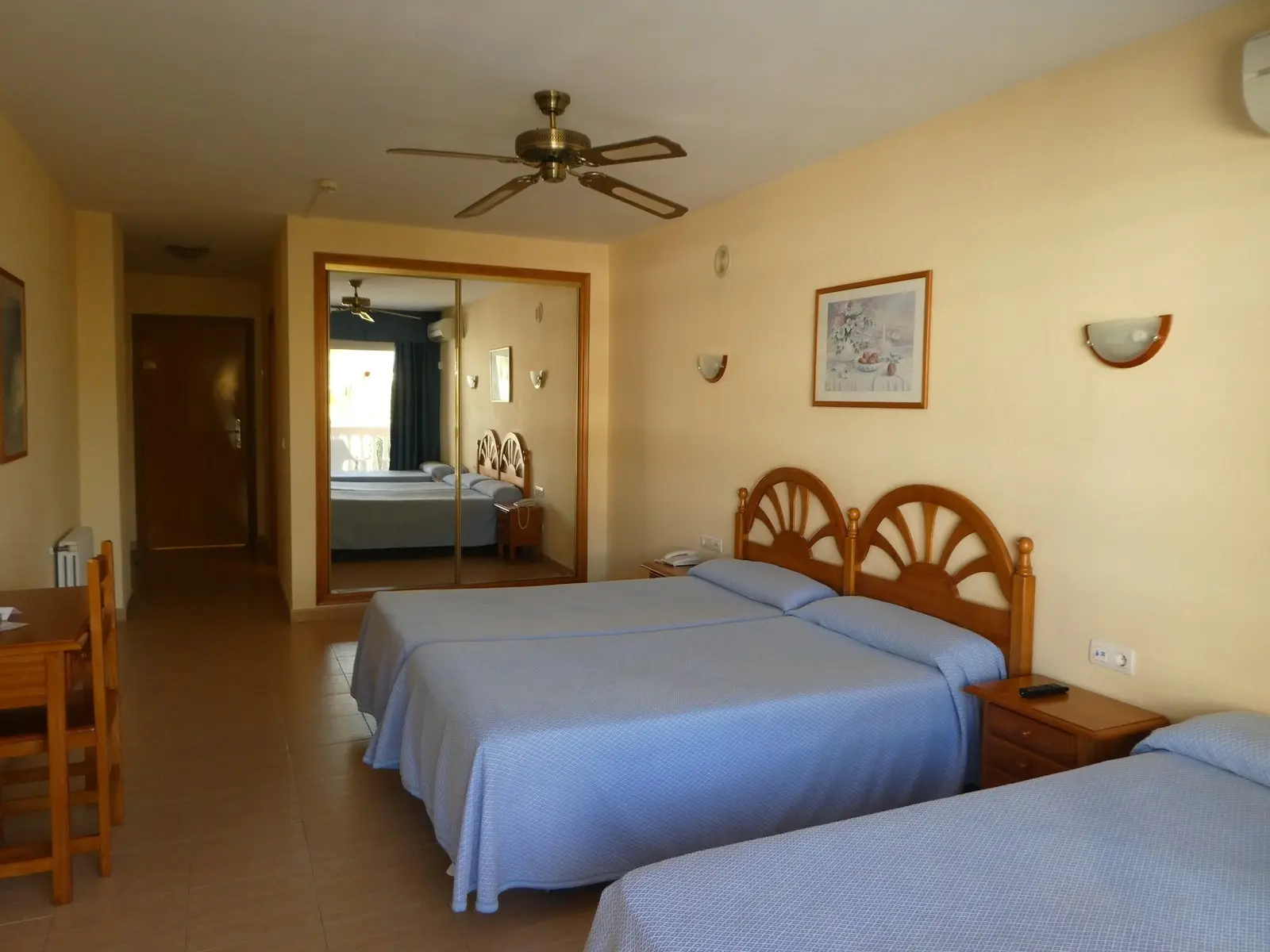 Parasol By Dorobe (Ex Parasol Garden) — PARASOL BY DOROBE (EX PARASOL GARDEN)