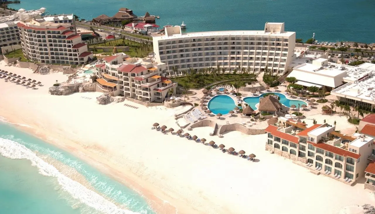 Park Royal Beach Cancun — GRAND PARK ROYAL CANCUN