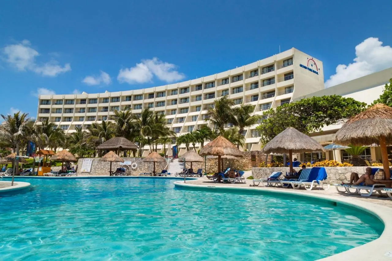 Park Royal Beach Cancun — GRAND PARK ROYAL CANCUN