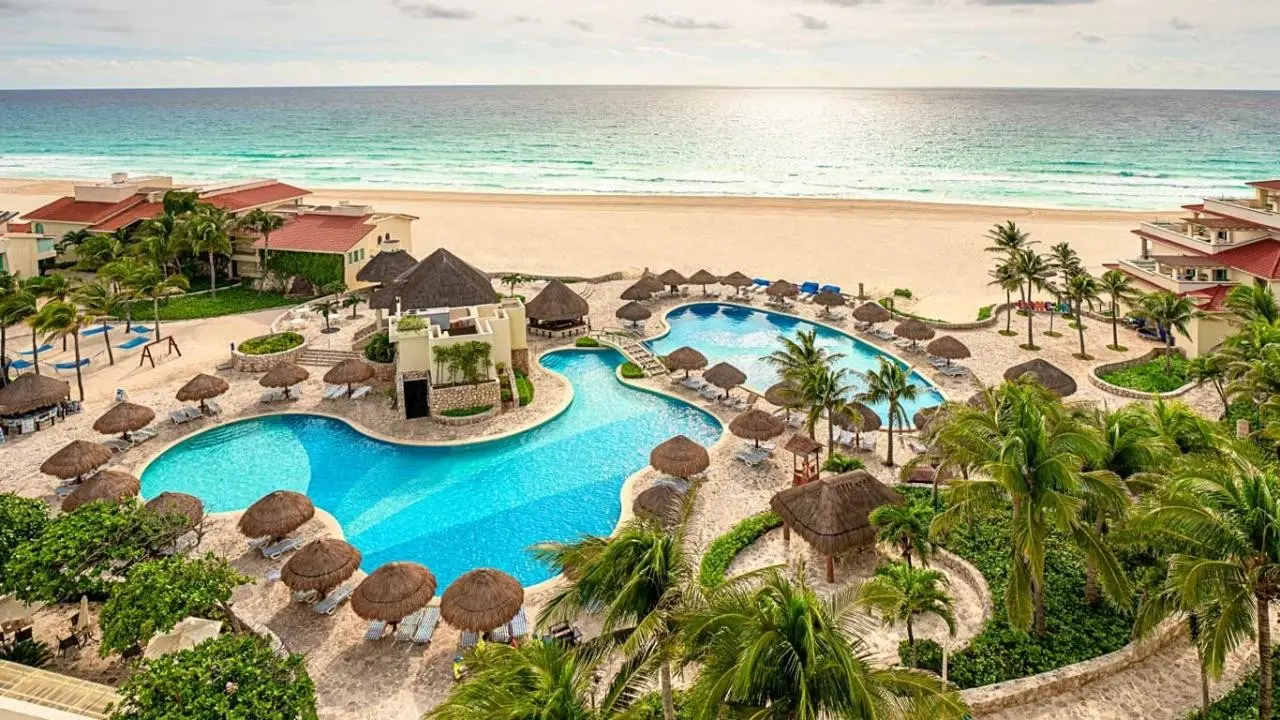 Park Royal Beach Cancun — GRAND PARK ROYAL CANCUN