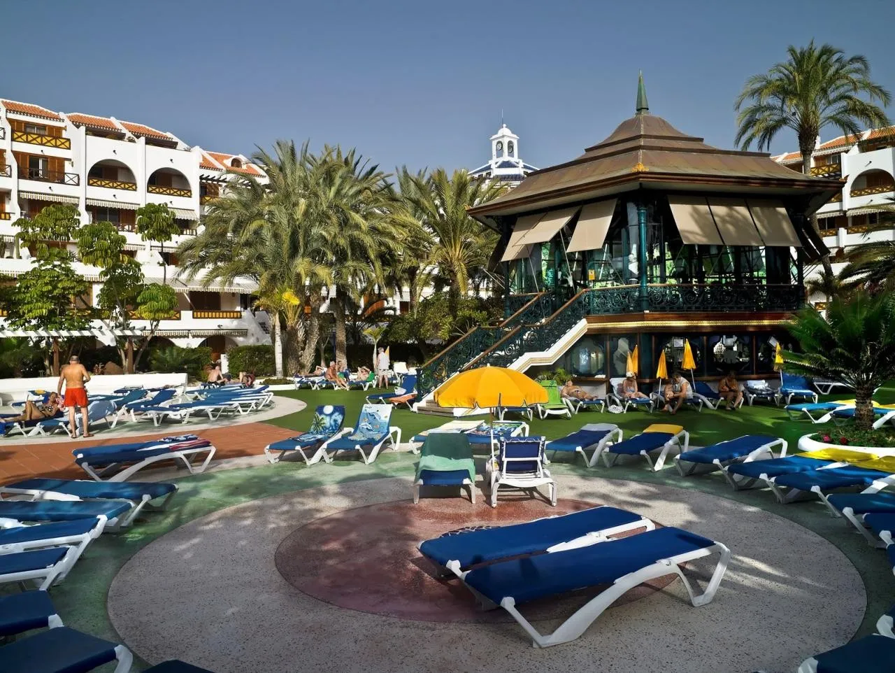 Parque Santiago 3 — PARQUE SANTIAGO 3