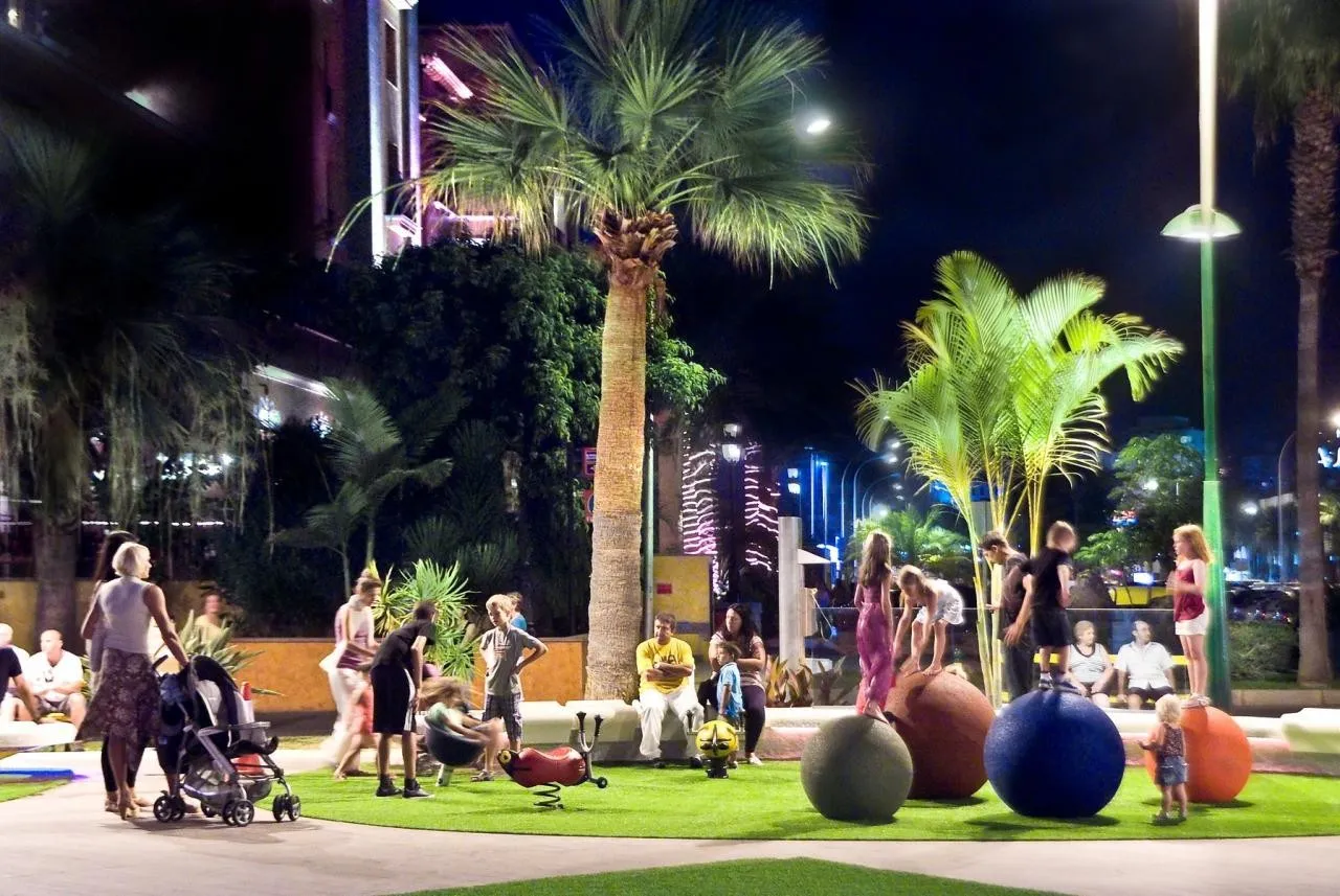 Parque Santiago 3 — PARQUE SANTIAGO 3