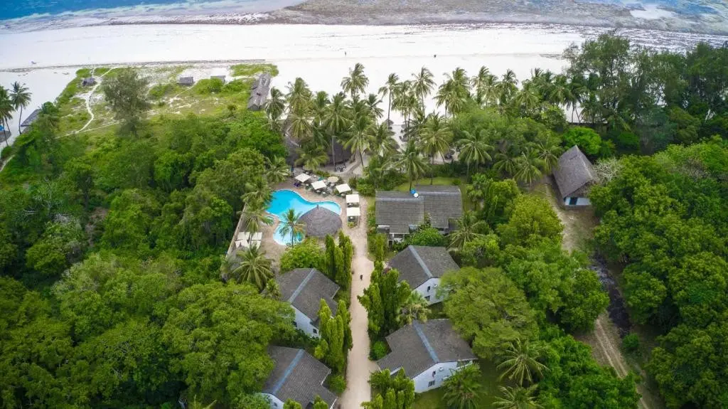 Pinewood Beach Resort And Spa — PINEWOOD BEACH RESORT AND SPA