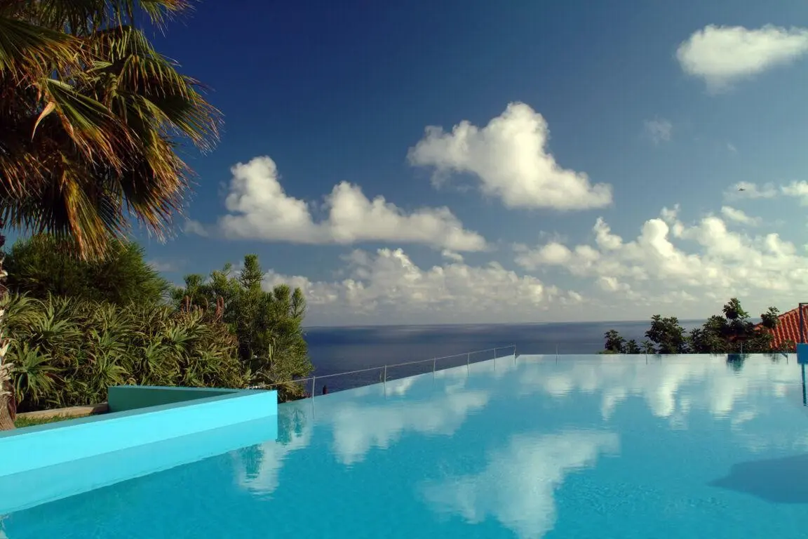 Ponta Do Sol Estalagem — PONTA DO SOL ESTALAGEM