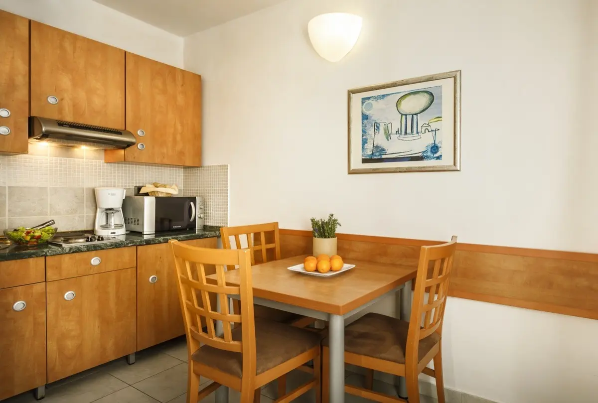 Resort Amarin — RESORT AMARIN