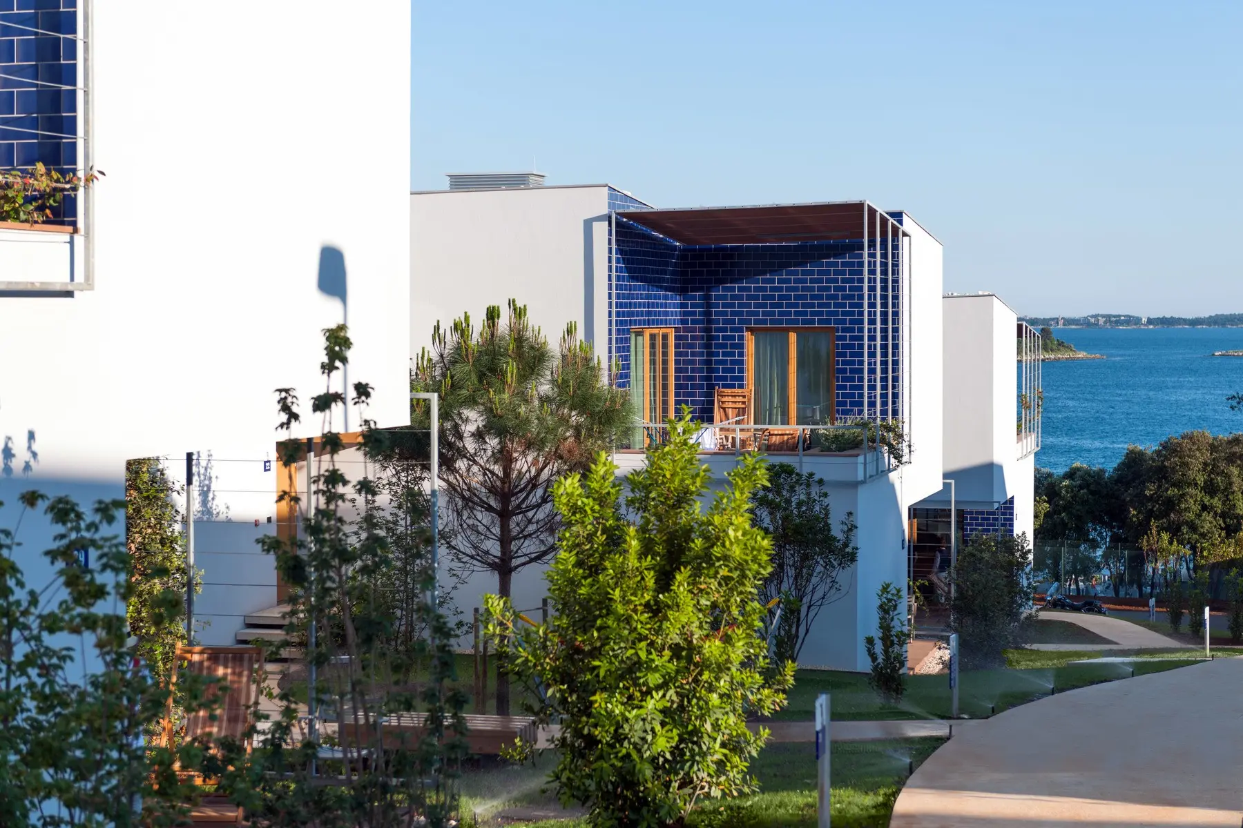 Resort Amarin — RESORT AMARIN