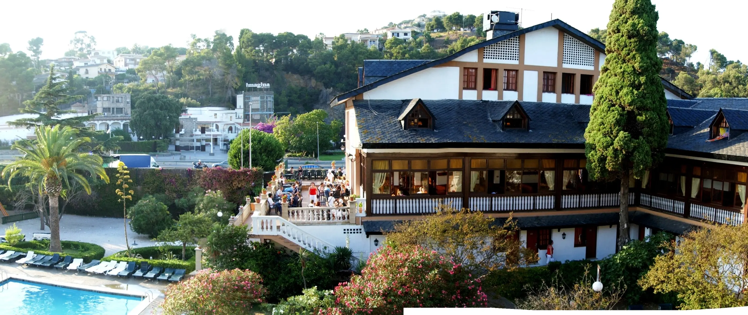 Santa Susanna Resort — SANTA SUSANNA RESORT