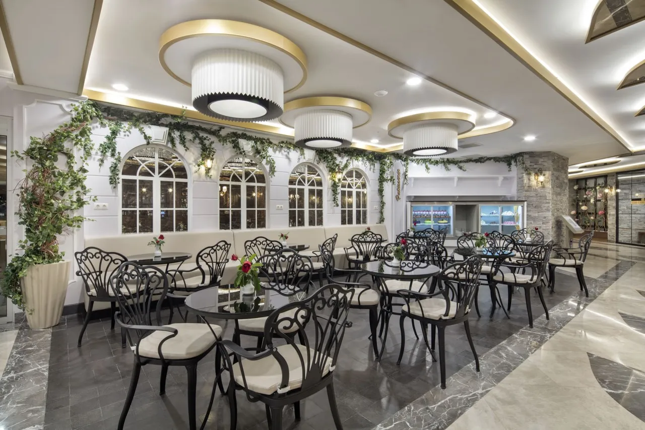 Saphir Hotel & Villas — SAPHIR HOTEL & VILLAS