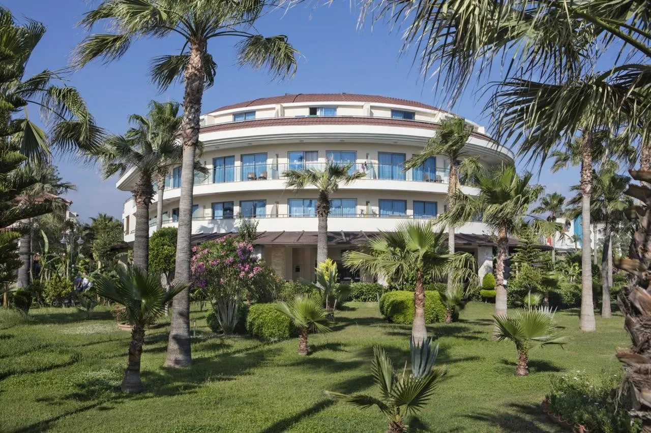 Saphir Hotel & Villas — SAPHIR HOTEL & VILLAS