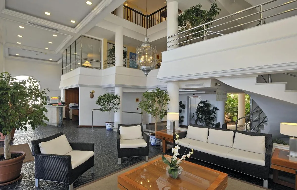 Sol Los Fenicios — SOL LOS FENICIOS