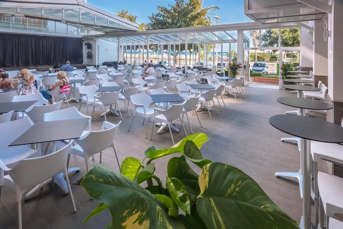 Sorra Daurada Splash — SORRA DAURADA SPLASH