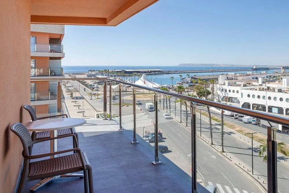 Widok z hotelu Spa Porta Maris By Melia