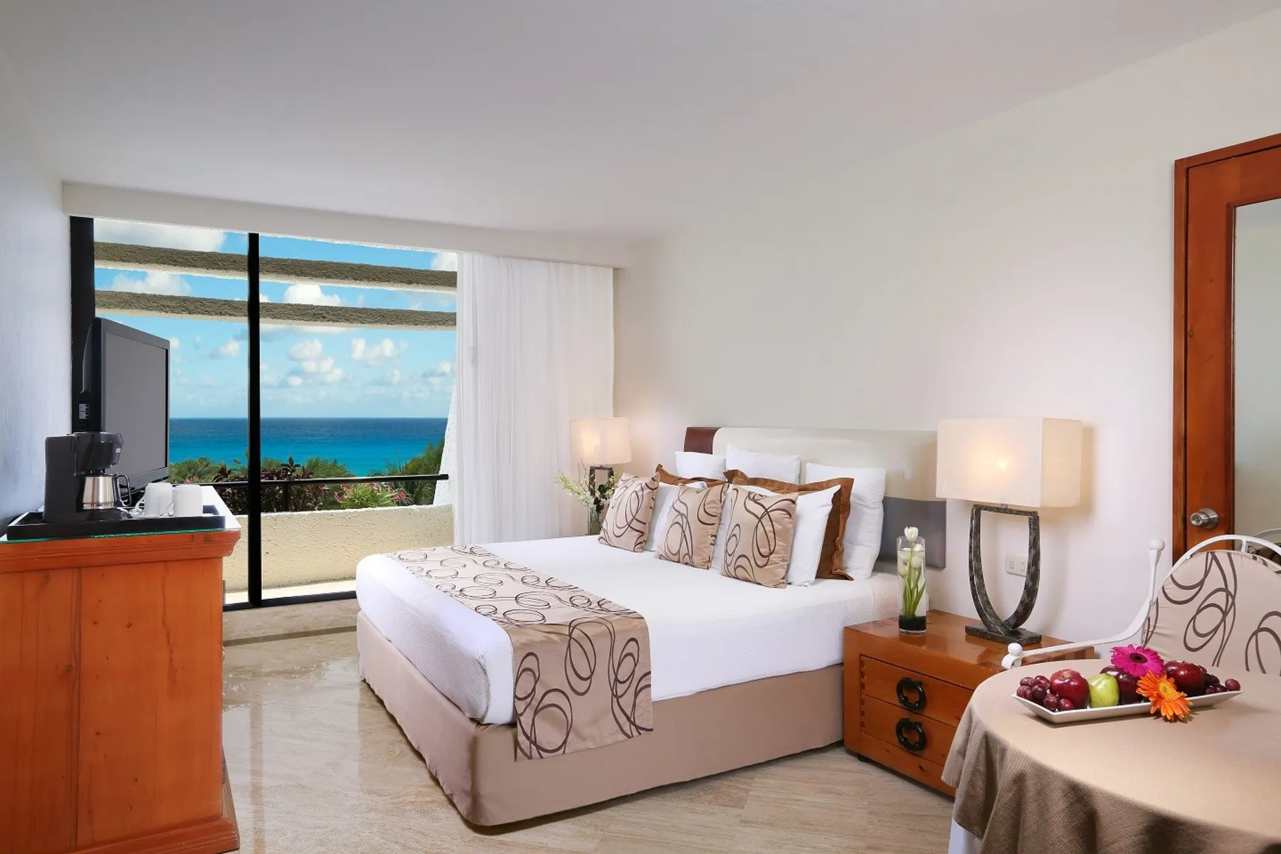 The Pyramid At Grand Oasis — THE PYRAMID AT GRAND OASIS