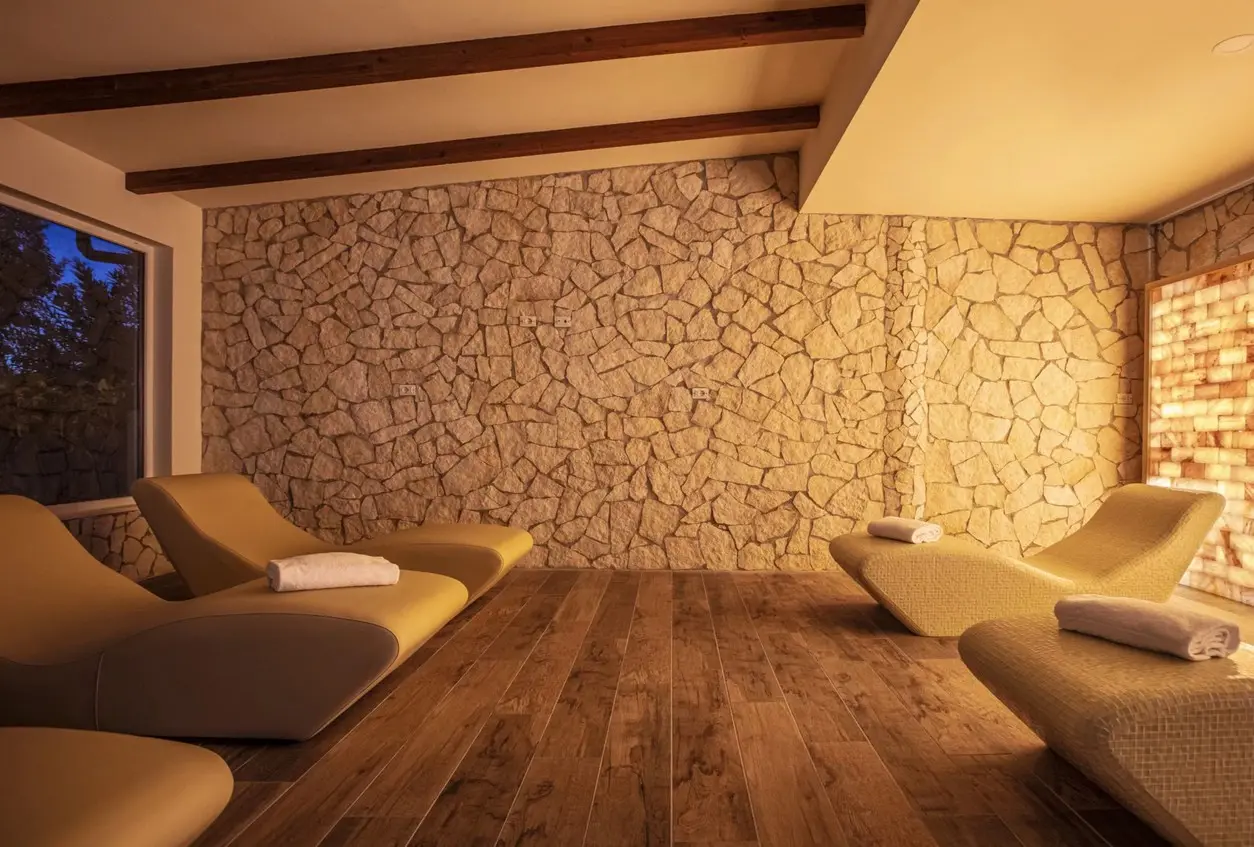 Tonicello Resort — TONICELLO RESORT