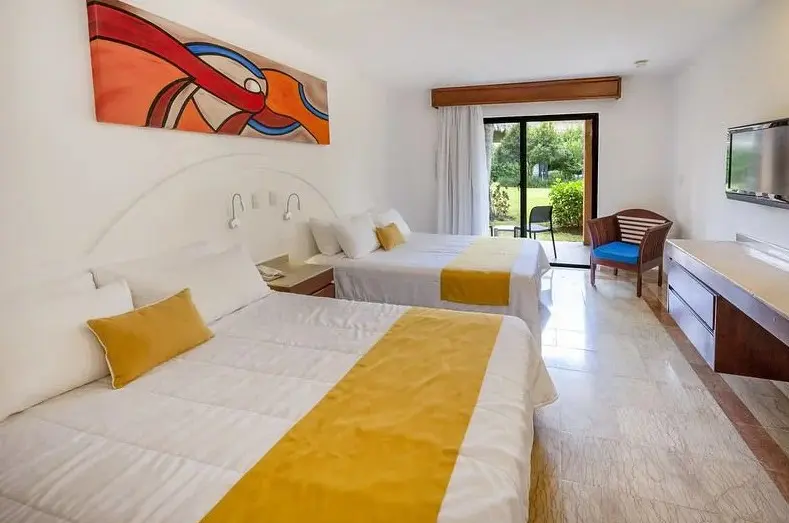 Viva Dominicus Palace by Wyndham — VIVA WYNDHAM DOMINICUS PALACE