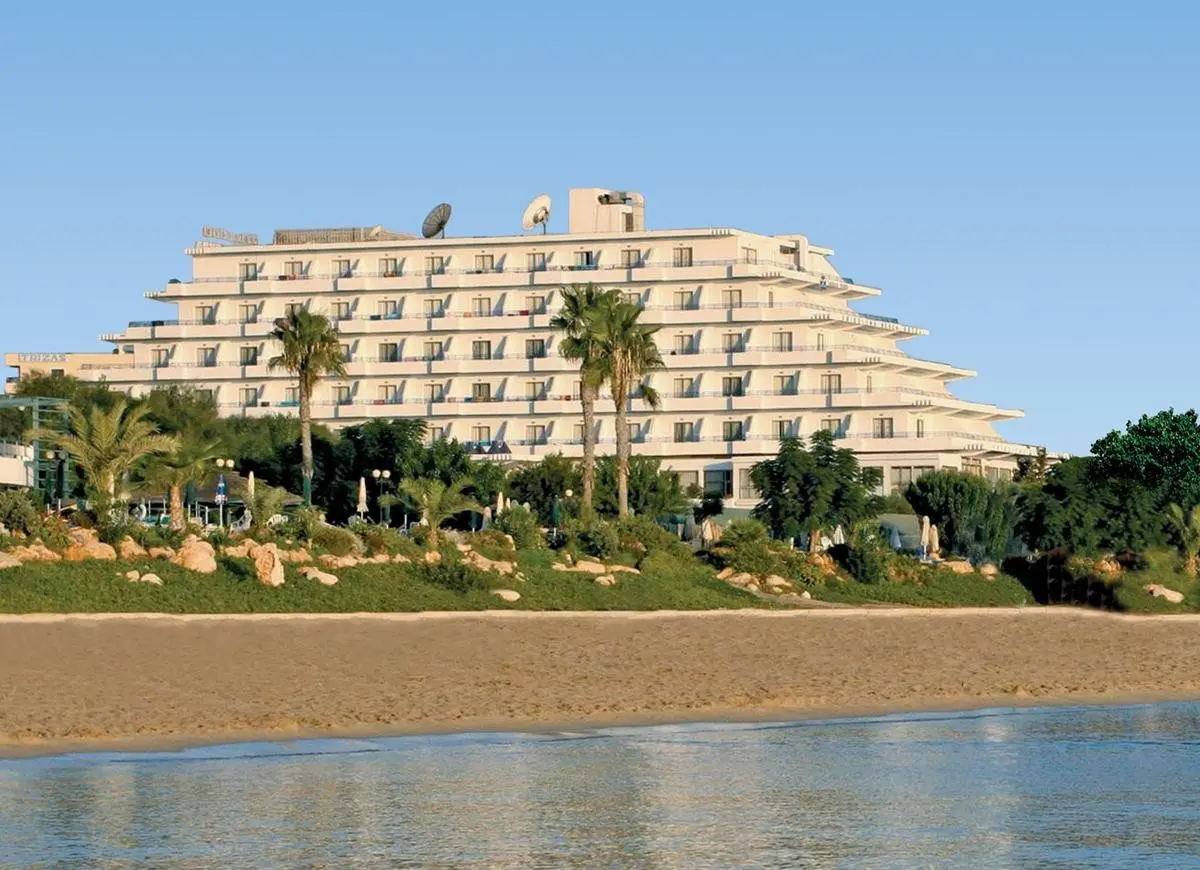 Hotel Vrissiana Beach