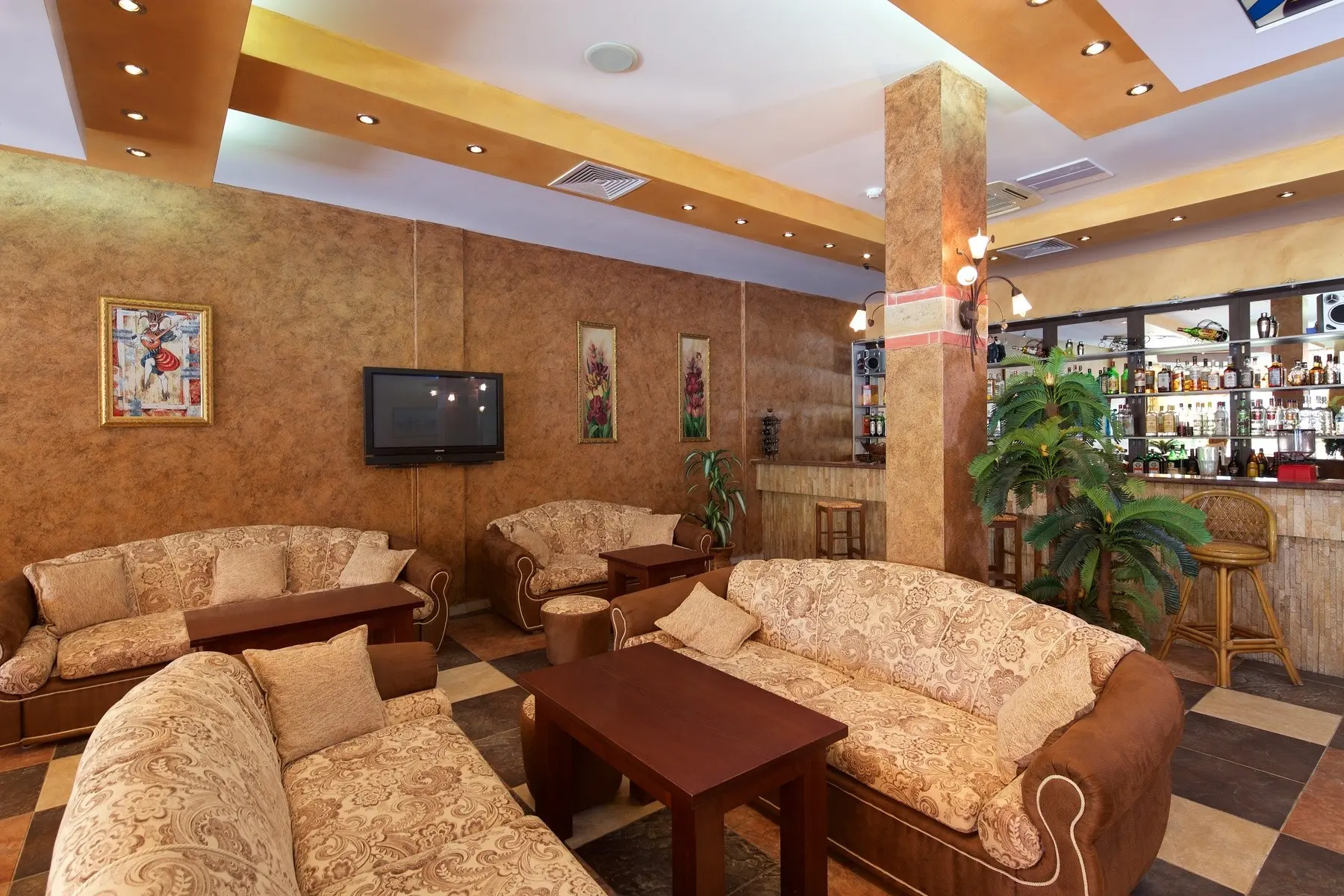 Yavor Palace — YAVOR PALACE