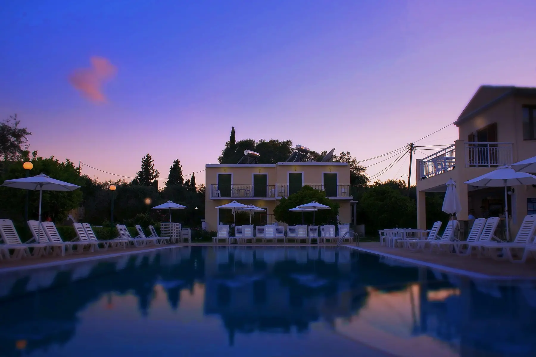 Yianetta Hotel Apartments — YIANETTA HOTEL APARTMENTS