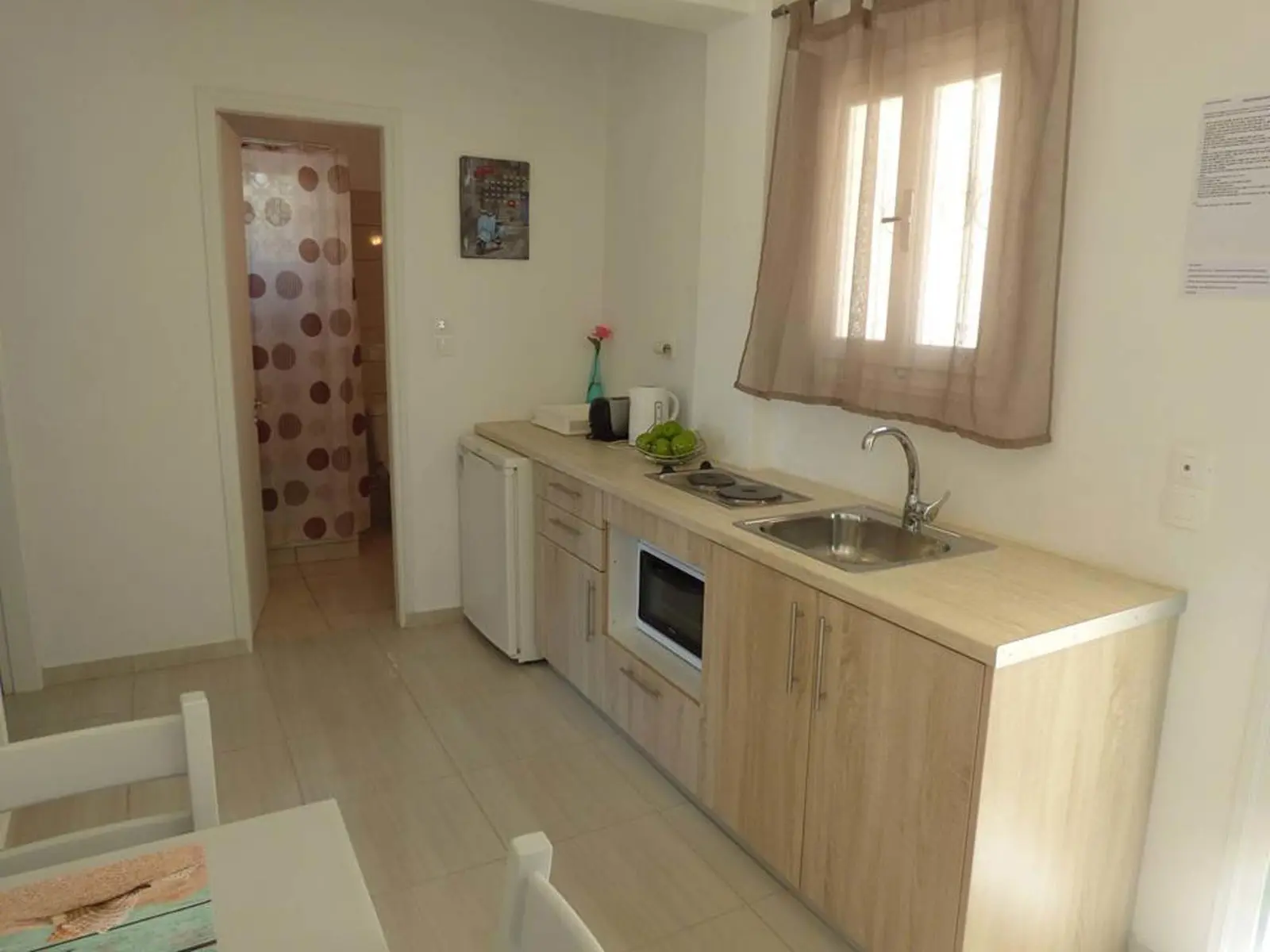 Yianetta Hotel Apartments — YIANETTA HOTEL APARTMENTS