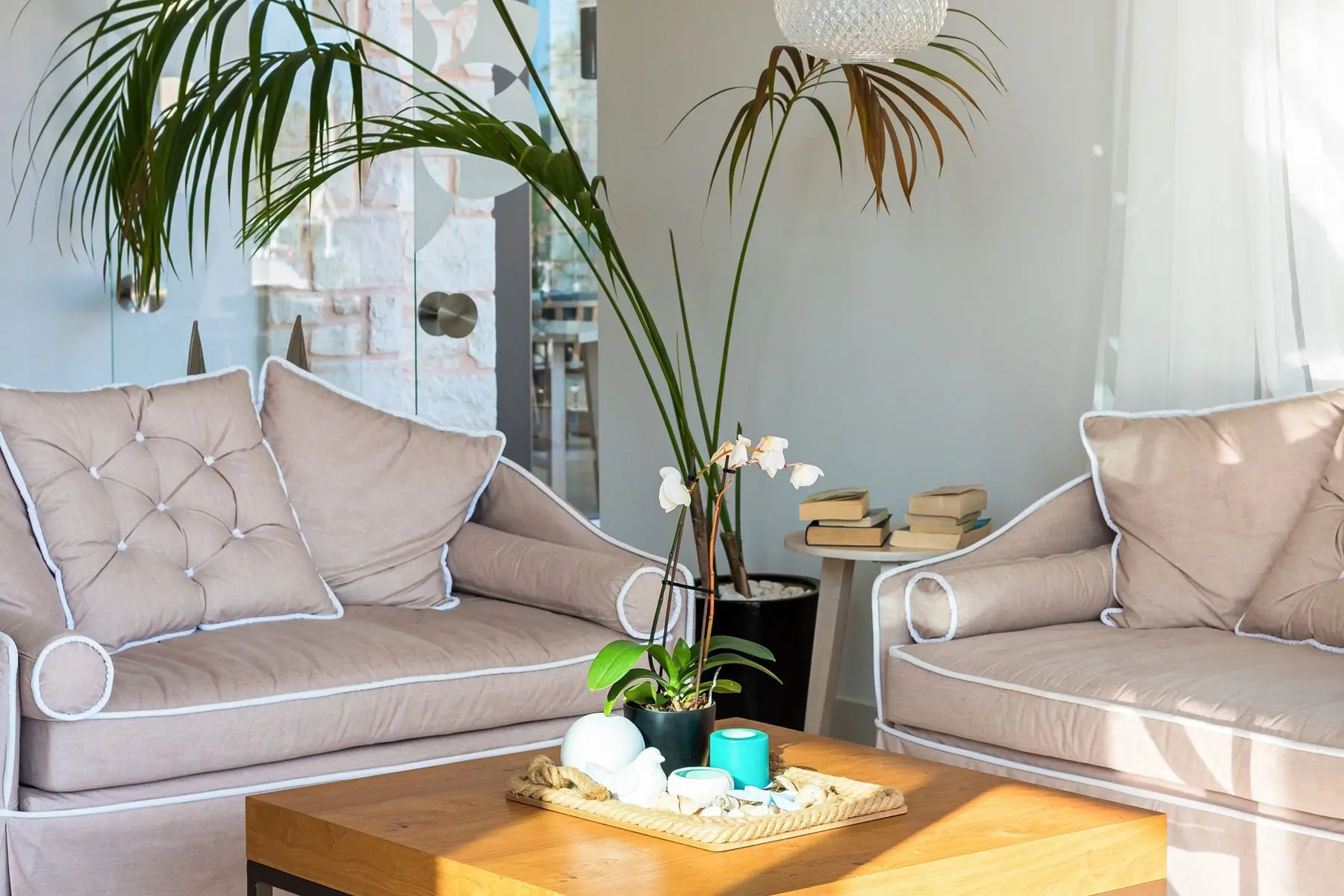 Airis Boutique & Suites — AIRIS BOUTIQUE AND SUITES