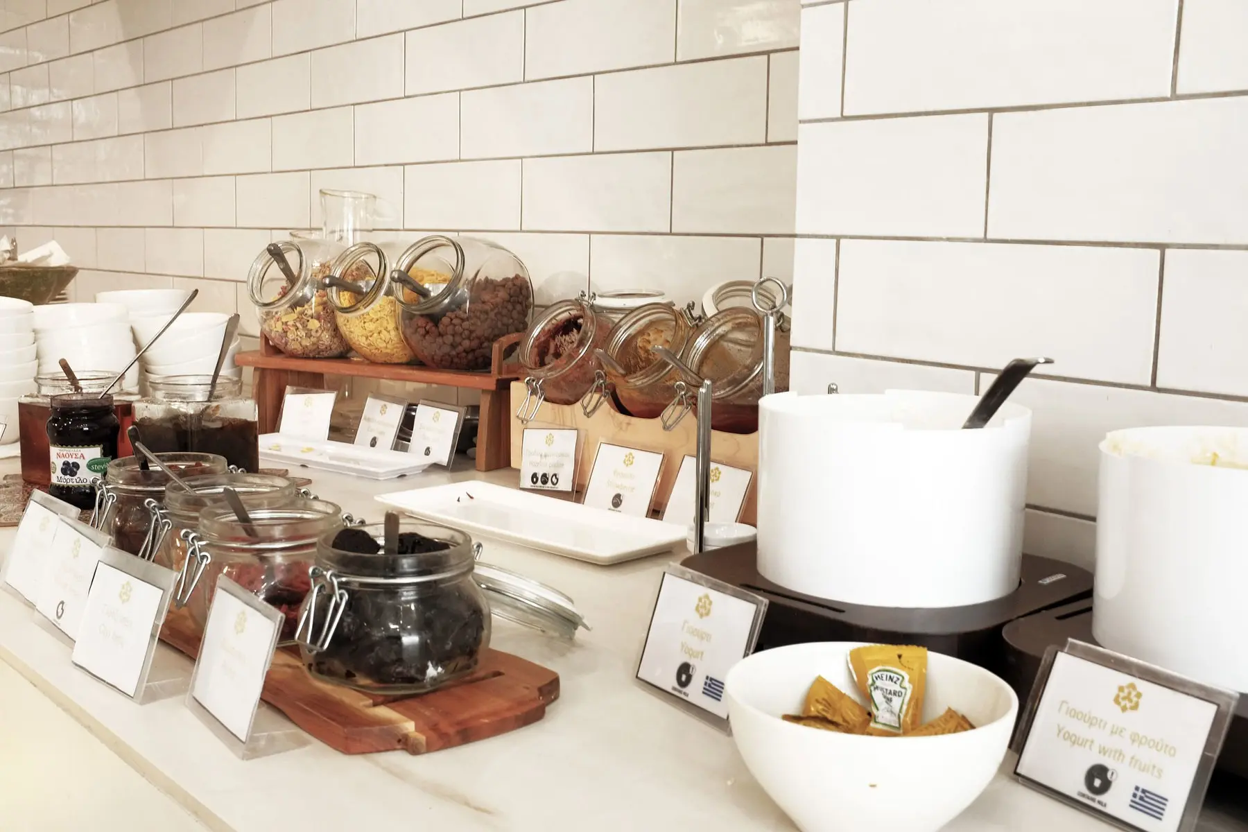 Airis Boutique & Suites — AIRIS BOUTIQUE AND SUITES